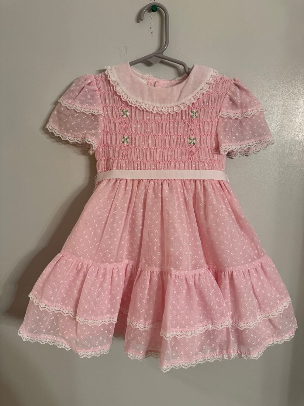 Vintage Polly Flinders Pink Dotted Swiss Smocked Dress Size T-3 Lace Collar 3T